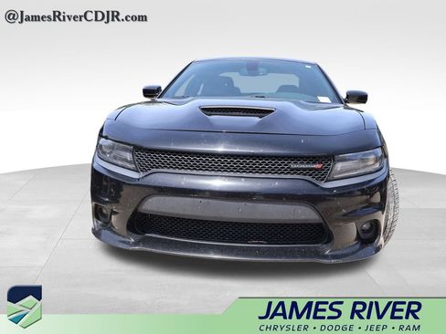 Used 2019 Dodge Charger GT RWD image 5