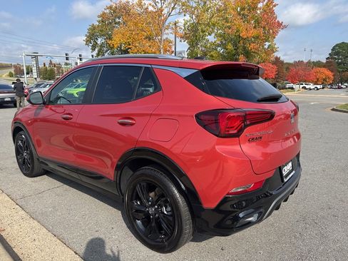 Used 2024 Buick Encore GX Sport Touring w/ Comfort Package image 5