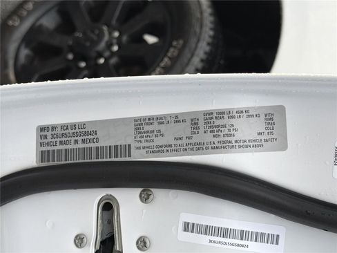 Used 2025 RAM 2500 Big Horn image 34