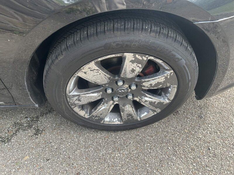 Used 2013 Buick LaCrosse Premium FWD image 18