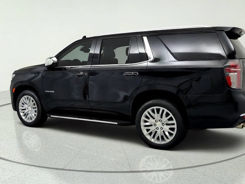 Used 2023 Chevrolet Tahoe Premier AWD/4WD image 3