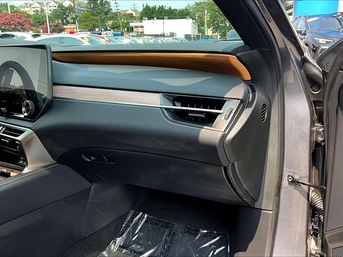 Used 2023 Lexus RX 350 Premium w/ Accessory Package (Z1) AWD/4WD image 16