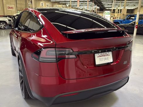 Used 2023 Tesla Model X Plaid AWD/4WD image 9