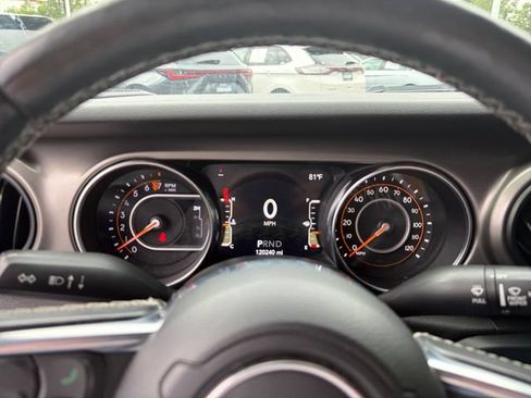 Used 2020 Jeep Gladiator Sport w/ Quick Order Package 24S AWD/4WD image 11