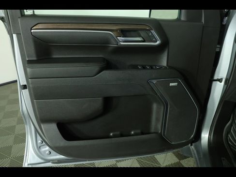 Used 2023 Chevrolet Silverado 1500 LT Trail Boss w/ Convenience Package II AWD/4WD image 26