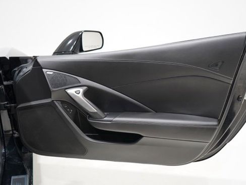 Used 2016 Chevrolet Corvette Stingray Coupe image 34