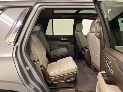 Used 2021 GMC Yukon SLT w/ SLT Premium Package AWD/4WD image 27