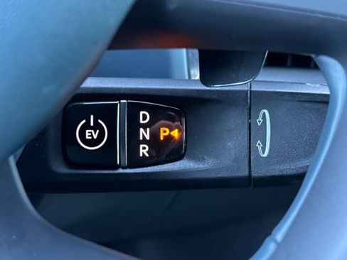 Certified 2024 Kia EV9 GT-Line AWD/4WD image 29