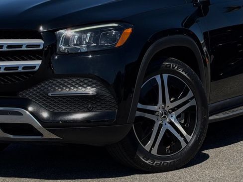 Used 2023 Mercedes-Benz GLS 450 4MATIC image 4
