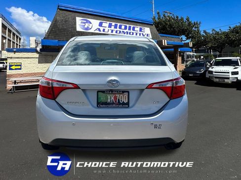 Used 2016 Toyota Corolla LE FWD image 6