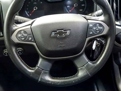 Certified 2019 Chevrolet Colorado Z71 w/ Z71 Midnight Edition AWD/4WD image 18
