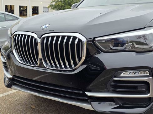 Used 2021 BMW X5 sDrive40i w/ Convenience Package image 2