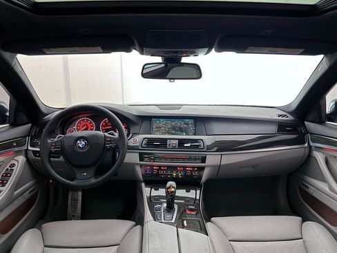 Used 2013 BMW 550i Sedan RWD image 27