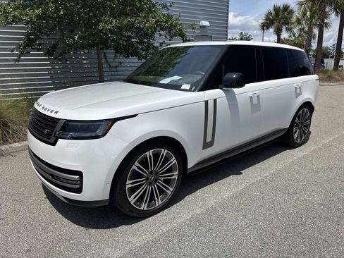 Certified 2025 Land Rover Range Rover Long Wheelbase SE AWD/4WD image 1