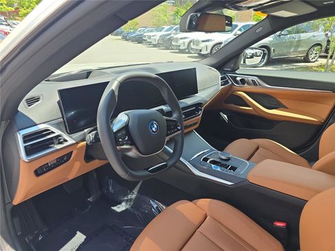Certified 2025 BMW i4 eDrive40 w/ Premium Package RWD image 22