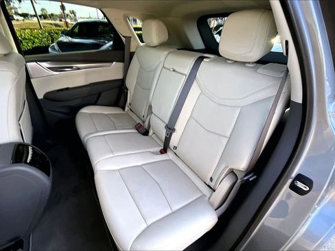 Used 2023 Cadillac XT5 Premium Luxury w/ Technology Package image 21