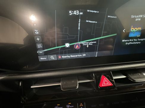 Certified 2025 Kia Niro EX Touring image 22