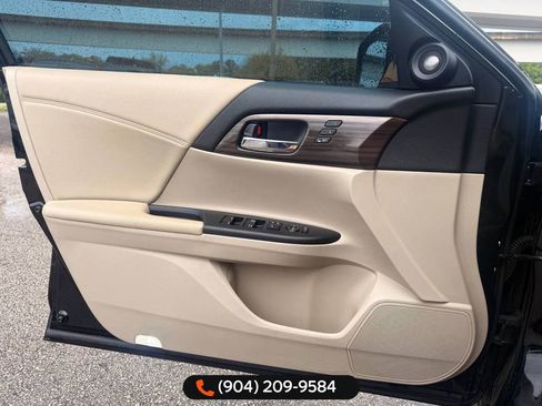 Used 2016 Honda Accord EX-L image 18