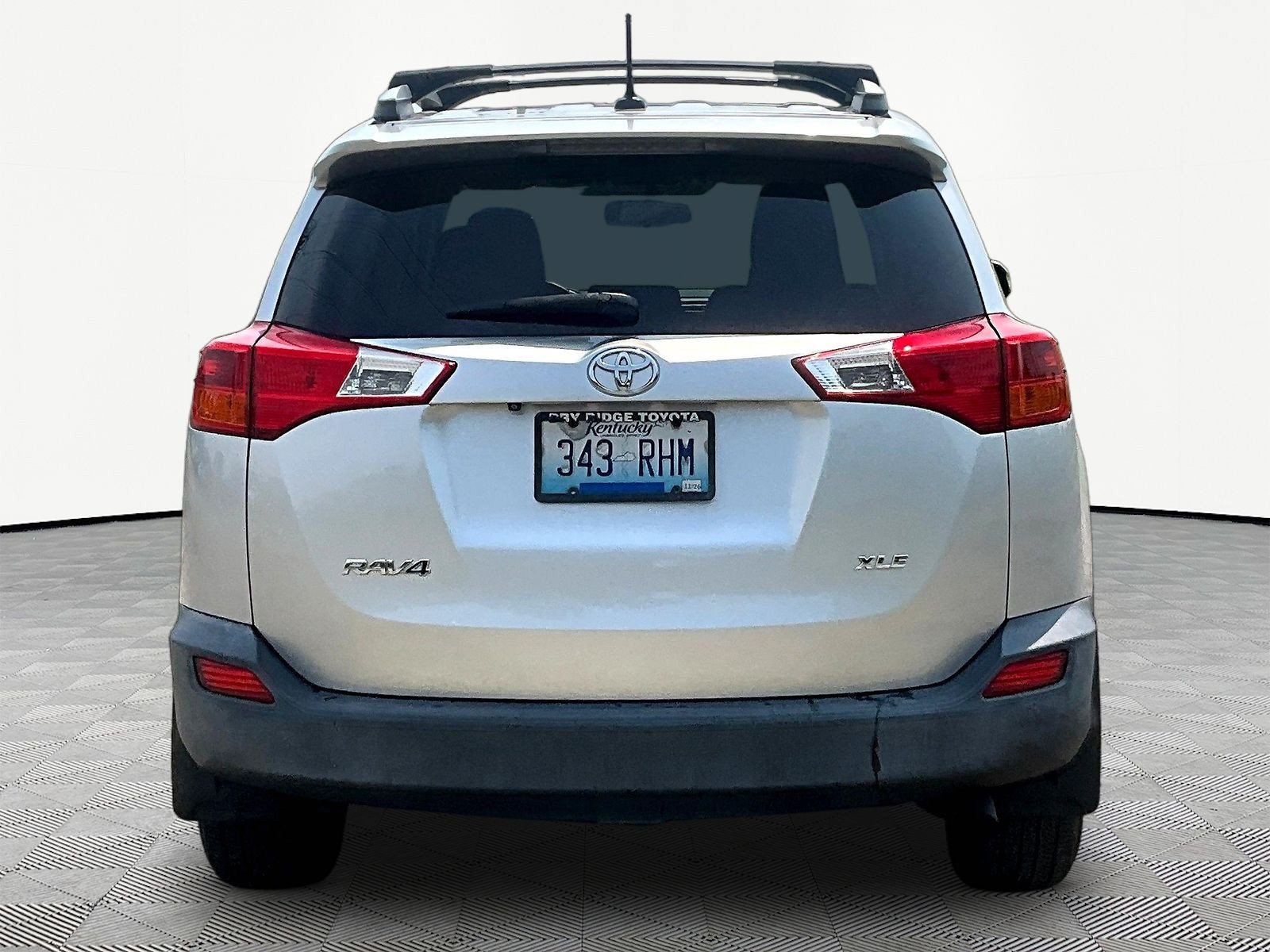 Used 2014 Toyota RAV4 XLE FWD image 5