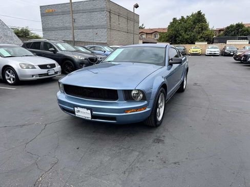 Used 2006 Ford Mustang Coupe RWD image 12
