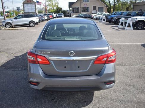 Used 2019 Nissan Sentra S w/ Exterior Package image 7