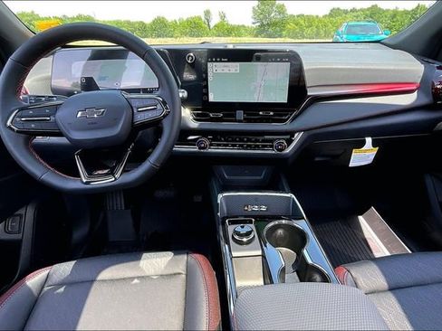 New 2026 Chevrolet Equinox RS w/ Safety and Technology Package FWD image 5