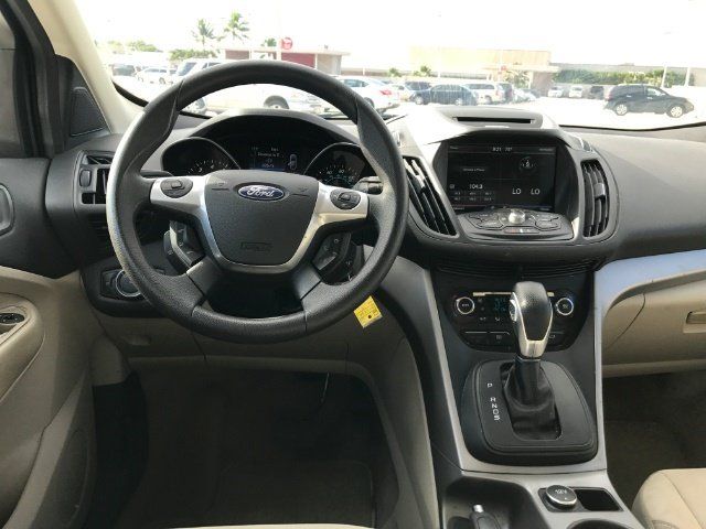 Used 2014 Ford Escape SE w/ Equipment Group 201A FWD image 11