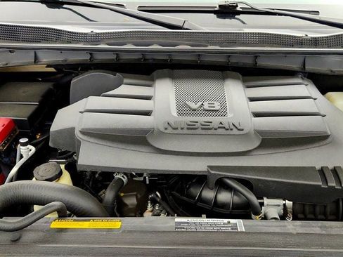 Used 2021 Nissan Titan SV w/ SV Convenience Package RWD image 26