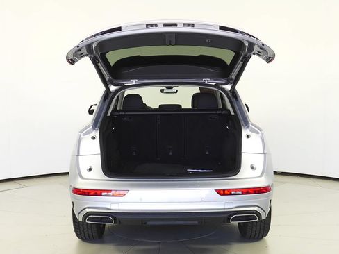 Used 2023 Audi Q5 2.0T Premium w/ Convenience Package AWD/4WD image 10
