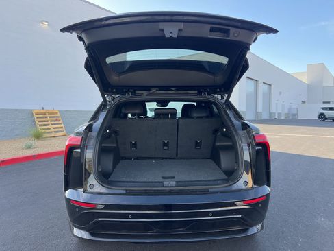 Used 2024 Chevrolet Blazer EV RS AWD/4WD image 15