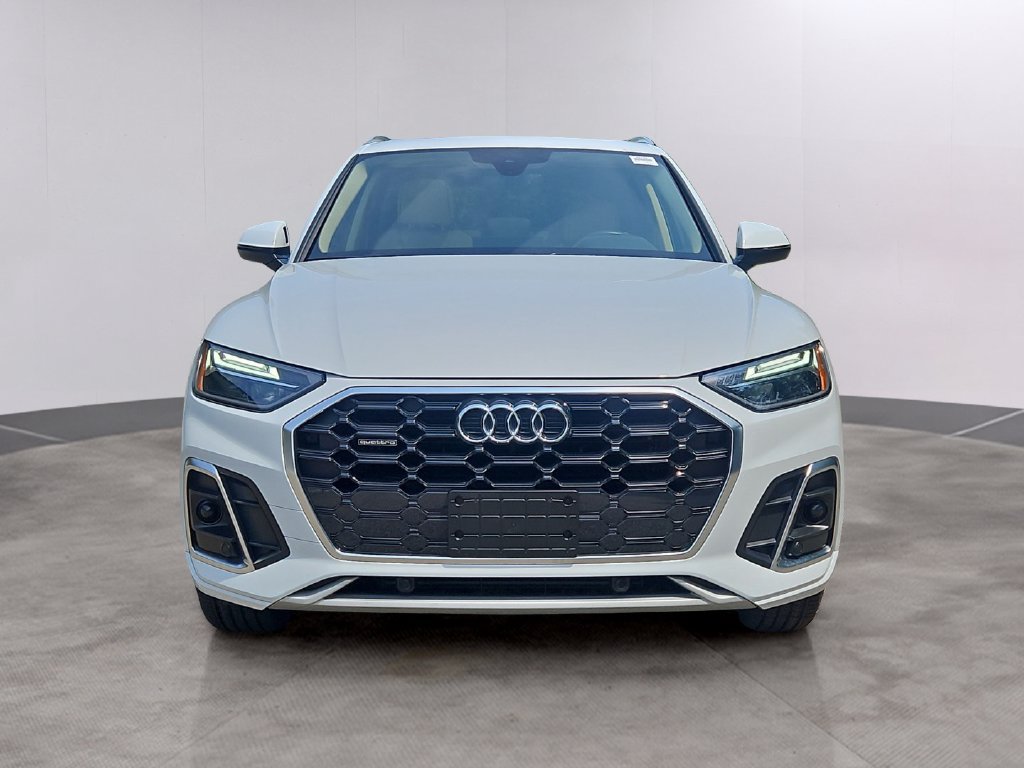 Certified 2024 Audi Q5 2.0T Premium AWD/4WD image 2