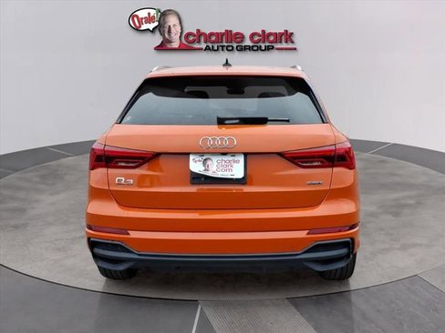 Used 2025 Audi Q3 2.0T Premium image 4