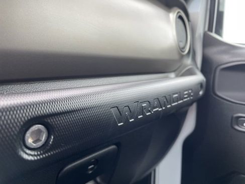 Used 2021 Jeep Wrangler Unlimited Sport S image 14