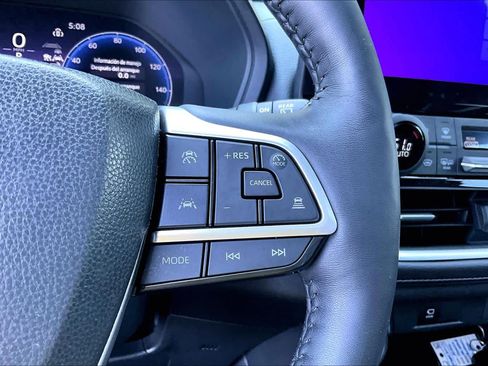 Certified 2024 Toyota Grand Highlander AWD image 24