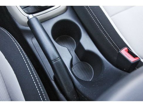 Certified 2025 Hyundai Venue SEL FWD image 32