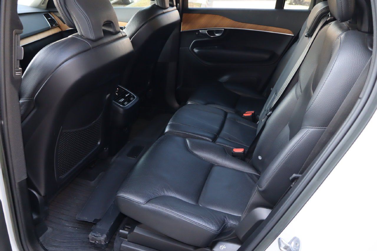 Used 2023 Volvo XC90 B6 Plus w/ Protection Package Premier AWD/4WD image 6