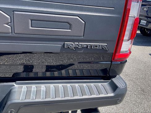 Used 2023 Ford F150 Raptor w/ Raptor Carbon Fiber Package AWD/4WD image 8