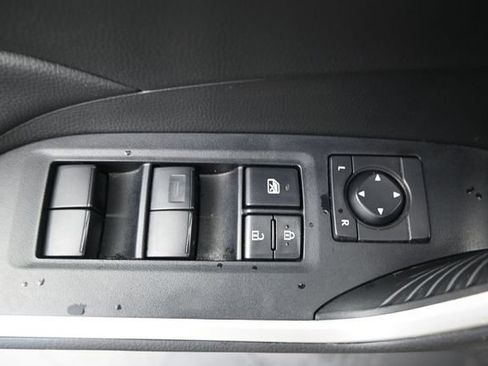 Used 2024 Toyota RAV4 LE FWD image 11