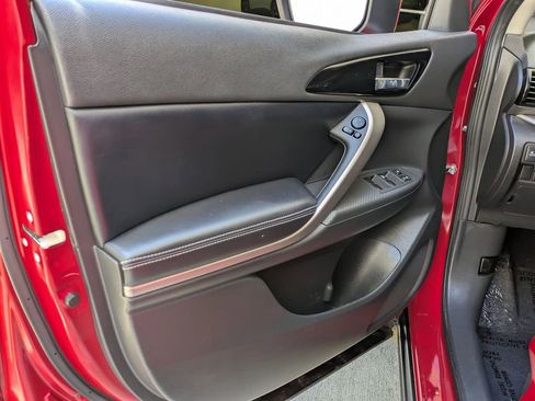 Used 2025 Mitsubishi Eclipse Cross SE AWD/4WD image 11