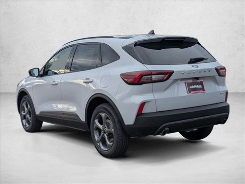 New 2026 Ford Escape ST-Line w/ Tech Pack #1 AWD/4WD image 8