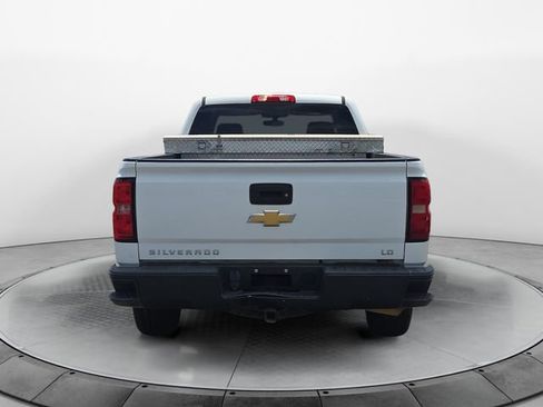 Used 2019 Chevrolet Silverado 1500 W/T w/ WT Convenience Package AWD/4WD image 4
