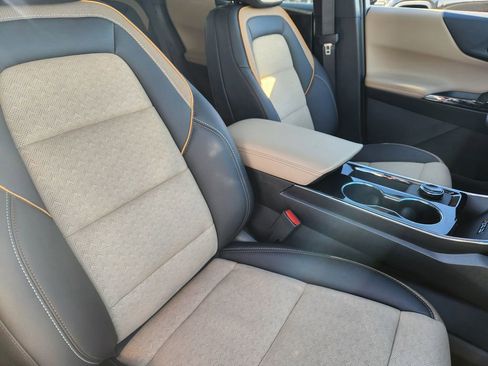 New 2026 Chevrolet Equinox ACTIV w/ Convenience Package III FWD image 10