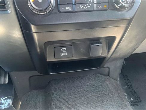 Used 2021 Ford F250 XLT AWD/4WD image 32