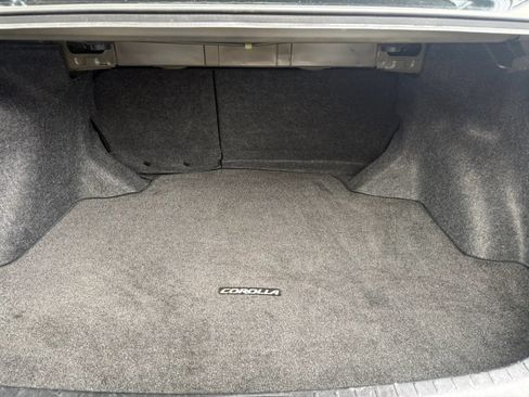 Used 2014 Toyota Corolla S FWD image 12