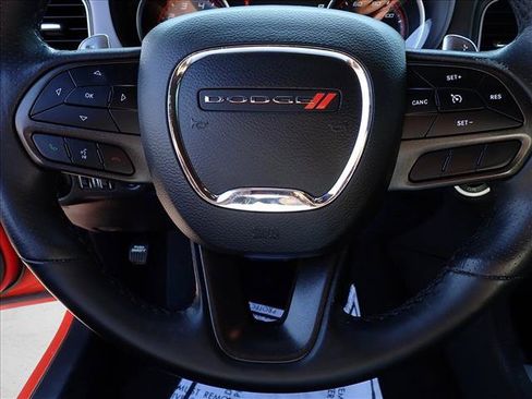 Used 2022 Dodge Charger SXT AWD/4WD image 15