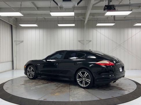 Used 2011 Porsche Panamera 4 image 6