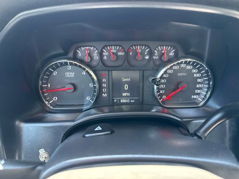 Used 2015 Chevrolet Silverado 1500 W/T RWD image 16