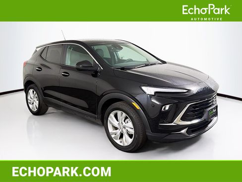 Used 2025 Buick Encore GX Preferred FWD image 1