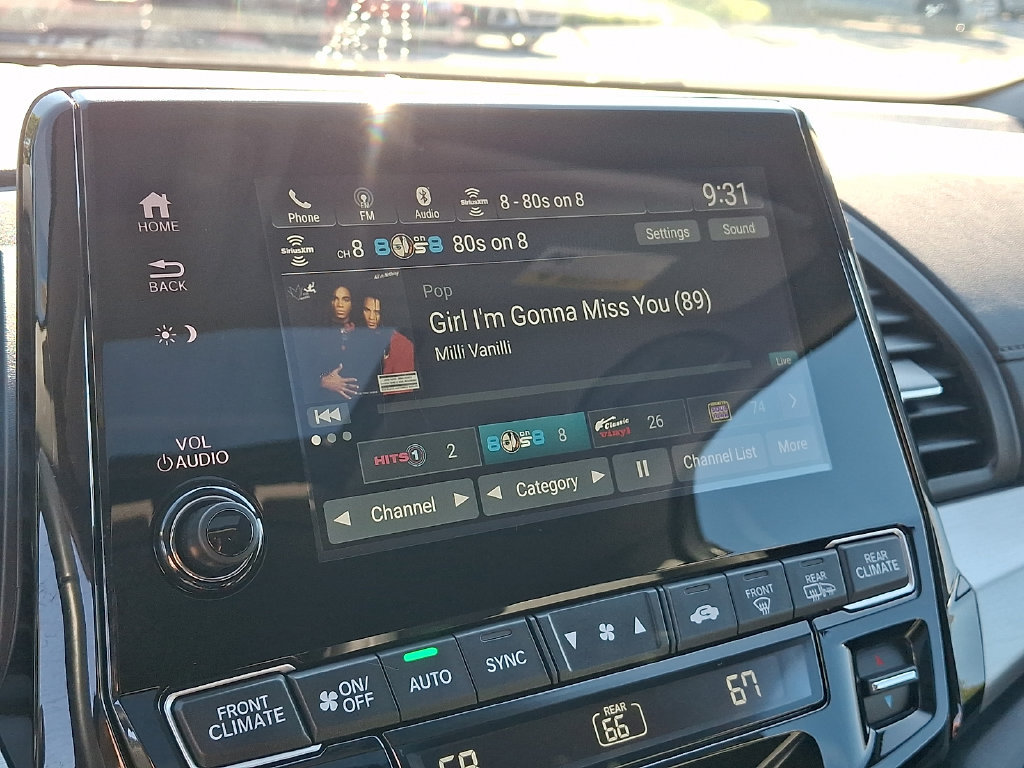 Used 2023 Honda Odyssey EX-L image 18