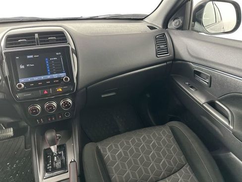 Used 2024 Mitsubishi Outlander Sport AWD image 21